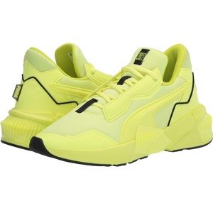PUMA x FIRST MILE US7 EUR37.5 Lime Neon Green Women’s Sneaker Black Trim